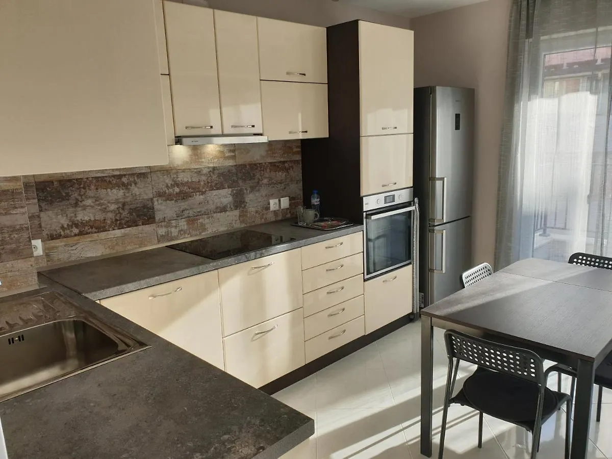 New The Twins Varna Two-Bedroom, Apt 5 At 15 Tsani Ginchev Street, Floor 3 0*,